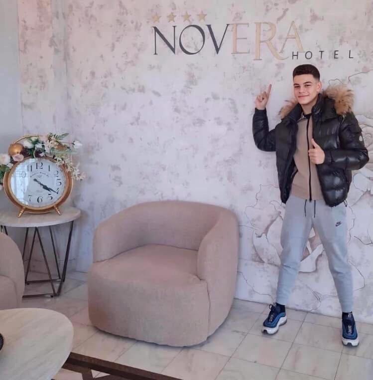 Hotel Novera ทิมิชัวรา ภายนอก รูปภาพ
