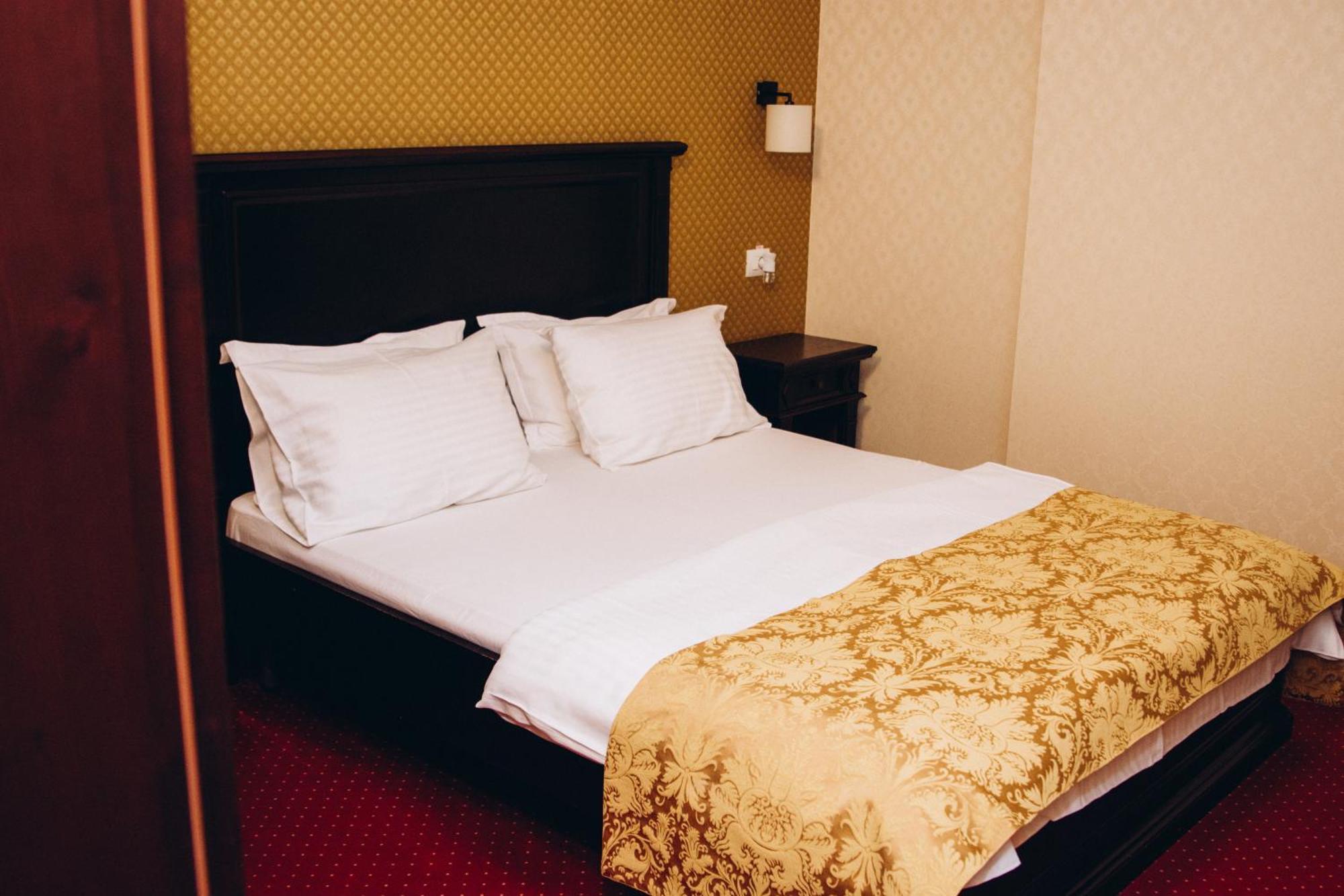 Hotel Novera ทิมิชัวรา ภายนอก รูปภาพ