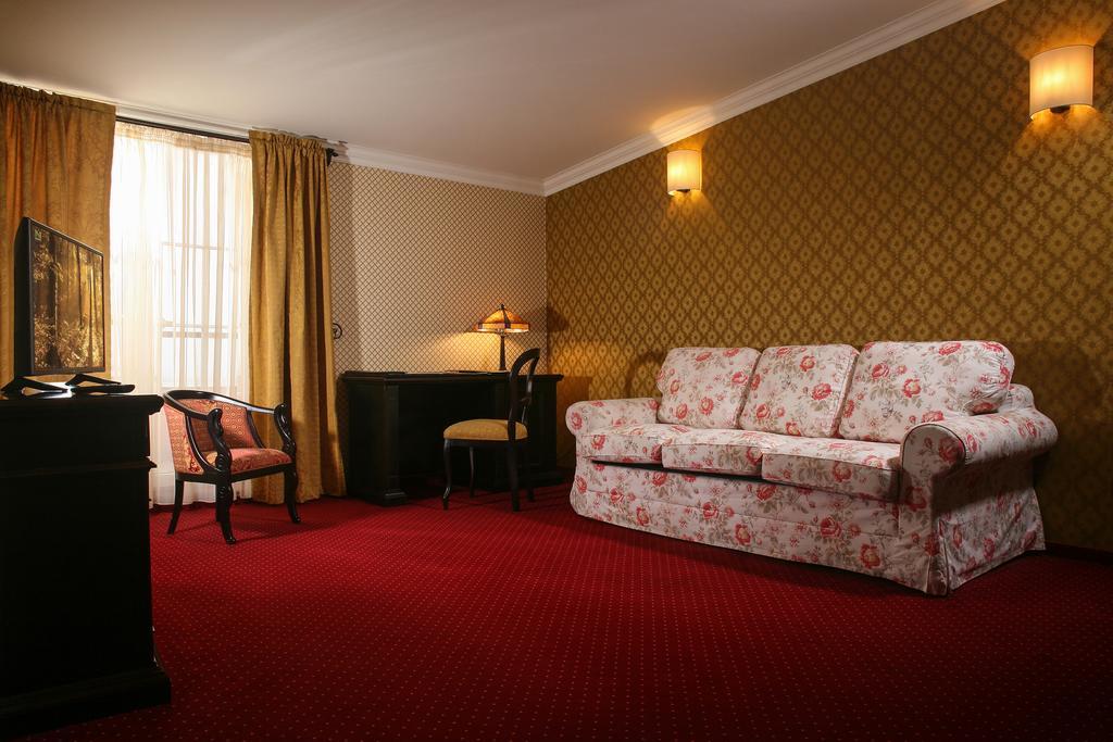 Hotel Novera ทิมิชัวรา ภายนอก รูปภาพ