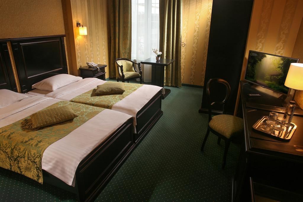 Hotel Novera ทิมิชัวรา ภายนอก รูปภาพ